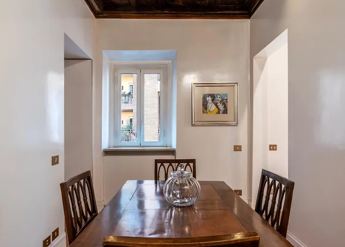 Frezza 39b - Fromehometorome Apartment